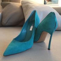 Il colore delle scarpe sotto il vestito!!!! - 1