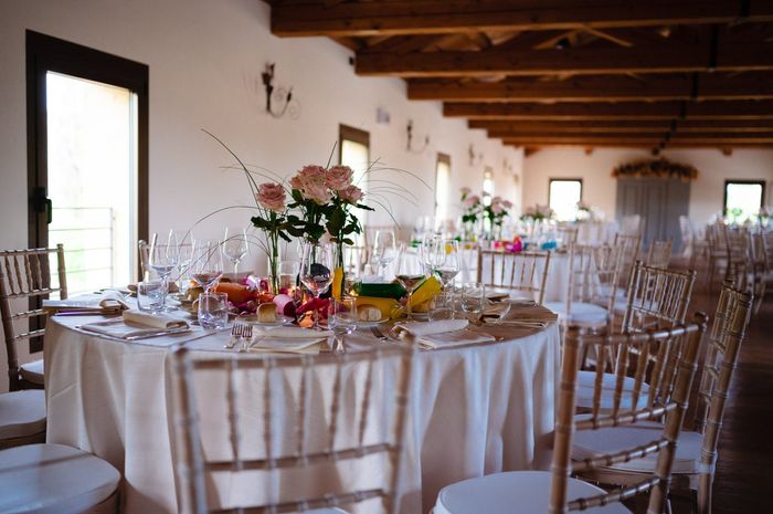 Scatolina con confetti nel piatto... - 1