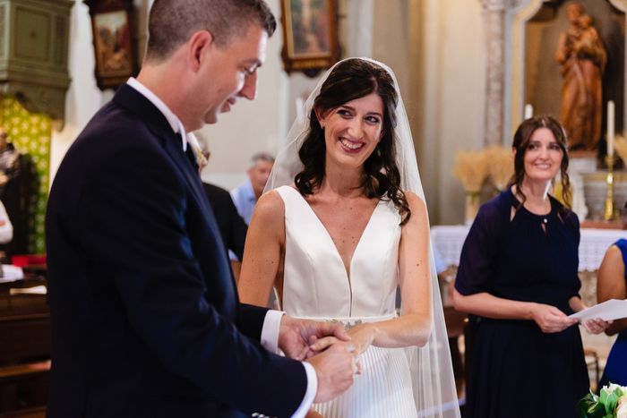 Entrare in chiesa con il velo sul viso ? 5