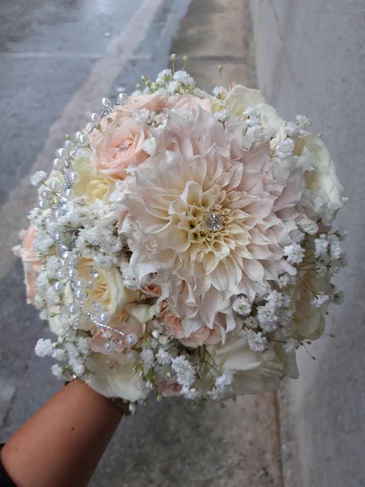 Bouquet - 1