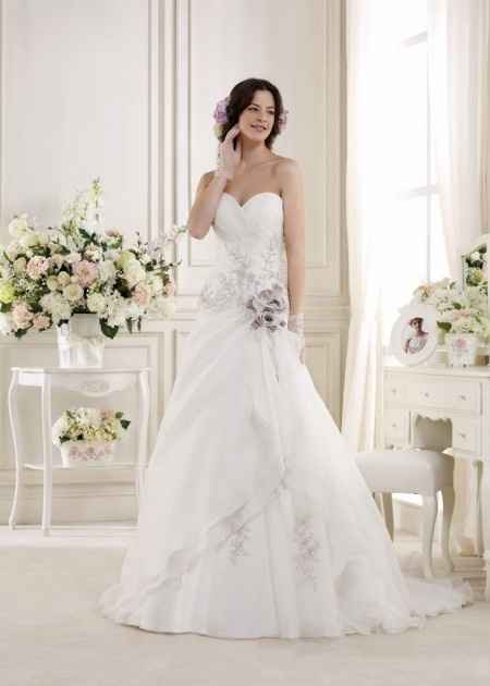 A meno 3 mesi....dubbio atroce sul mio abito!!! - 1