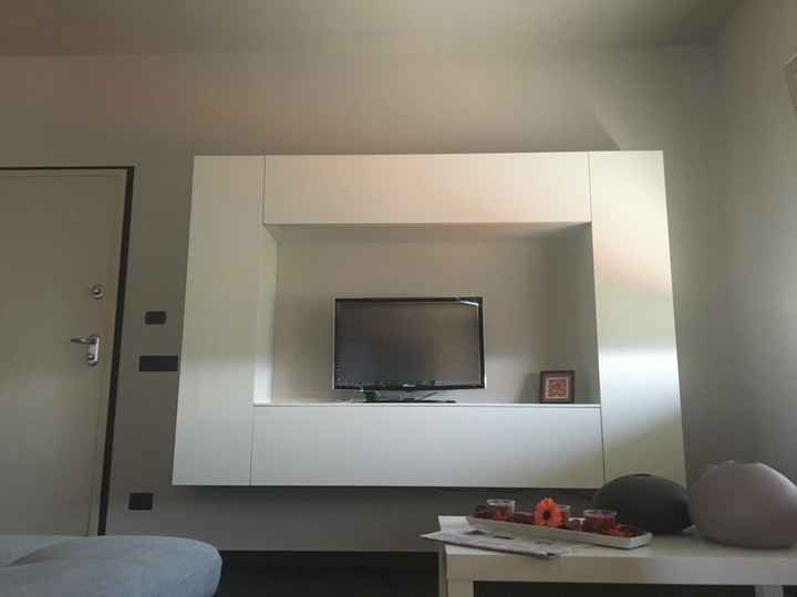 Colore pittura e parete attrezzata - 1