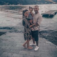 Postate una foto di voi due 👇 - 1