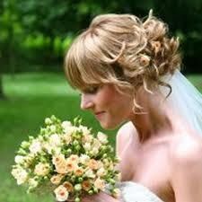 acconciatura sposa corto
