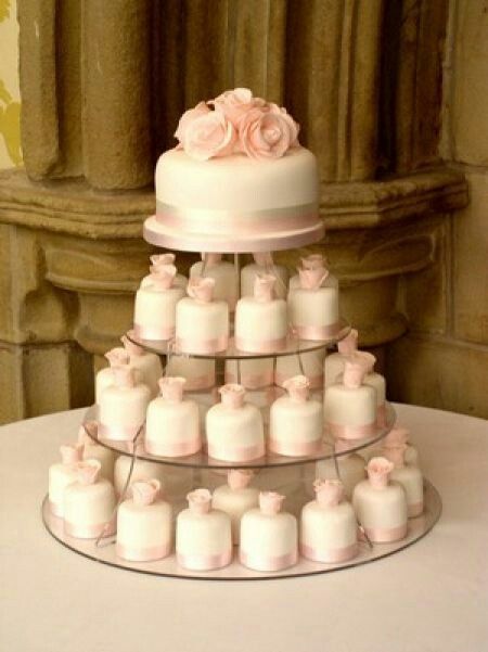 Cupcake come wedding cake - 1