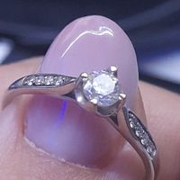 Come è il vostro anello di fidanzamento?? - 1