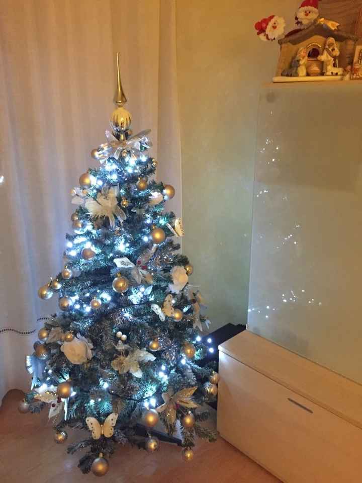 L'albero fatto dai nostri bimbi - 1