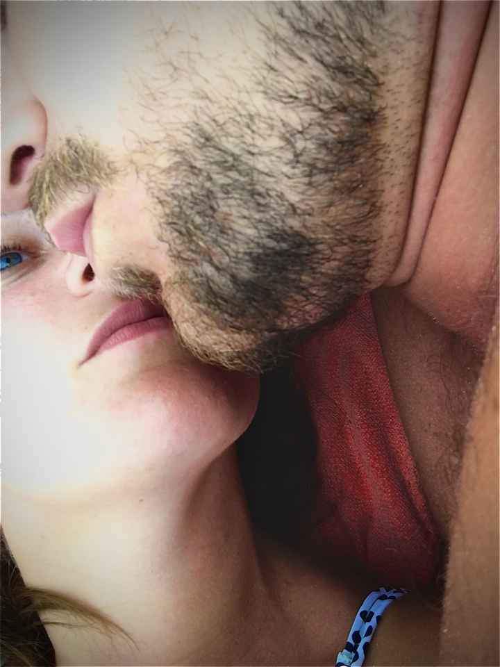 Postate una foto di voi due 👇 - 1