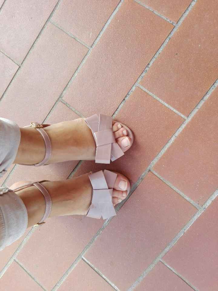 Le mie scarpette! - 1