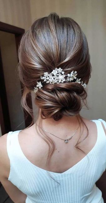 Il tuo accessorio per capelli sarà… 5