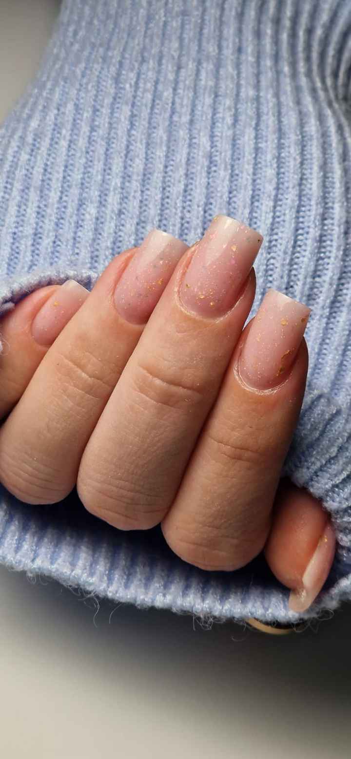 Unghie: nail art o french manicure? - 3