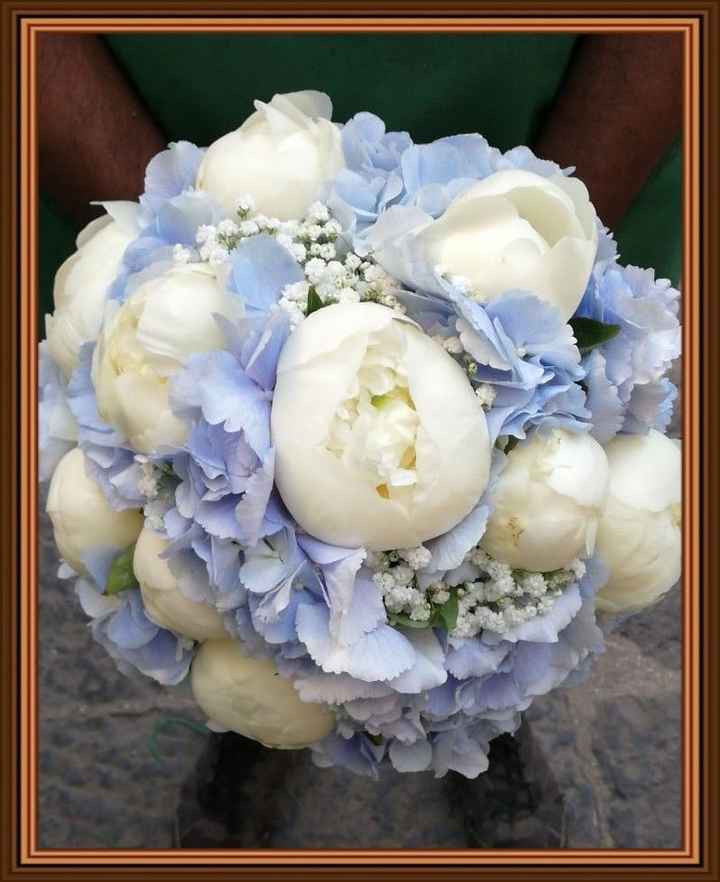 Consigli per il bouquet io ho scelto le ortensie dello stesso colore del vestito con abbinamento di 