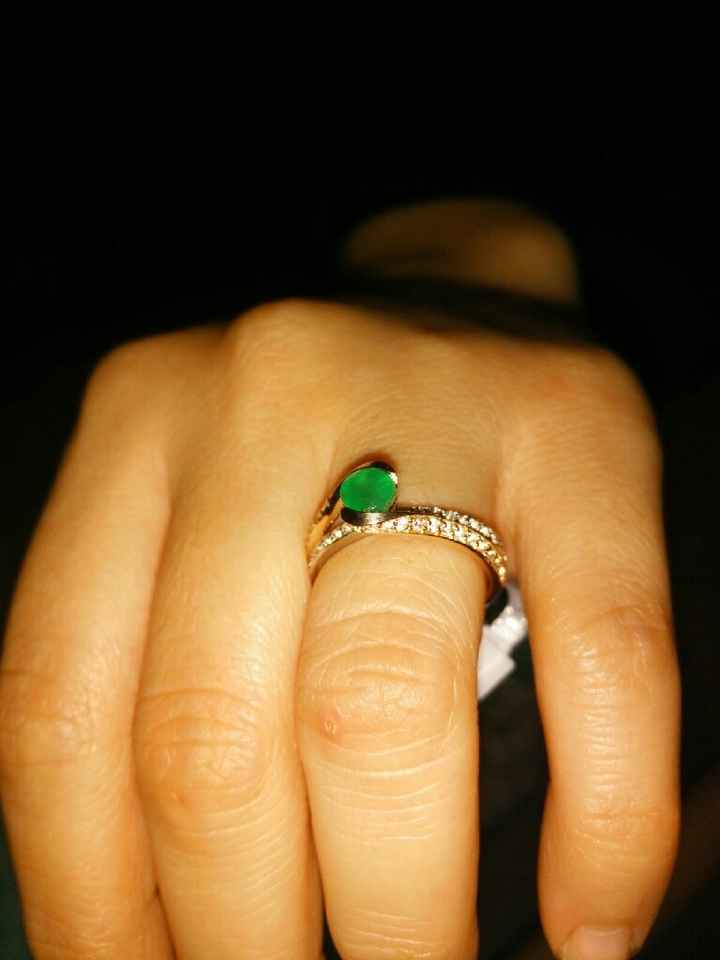 Come sono i vostri anelli di fidanzamento? - 1