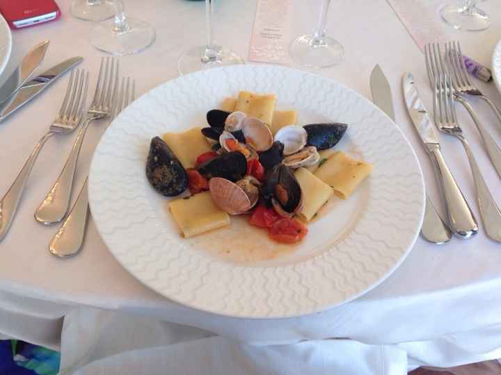 paccheri ai frutti di mare