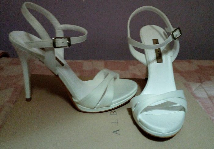 Quanto vi sono costate le scarpe da sposa? - 1