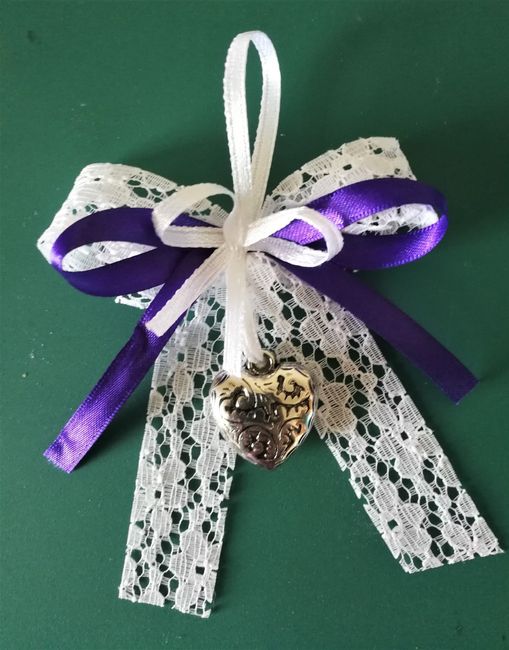 Fiocco da agganciare al nastro che chiuderà il programma