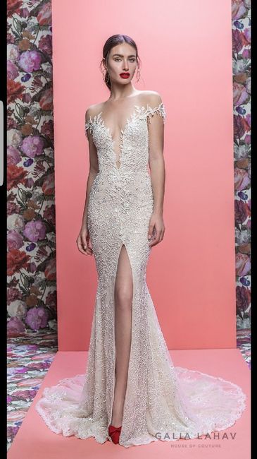 Abiti da sposa moderni e minimal 6