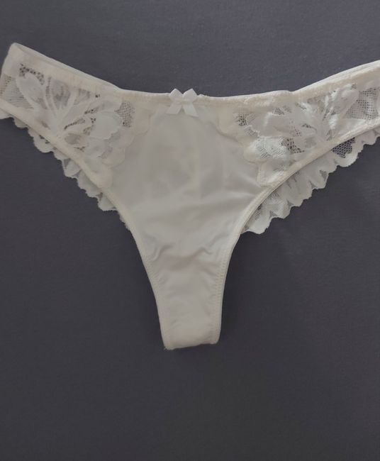 Cosa metterete sotto il vestito da sposa? - 2