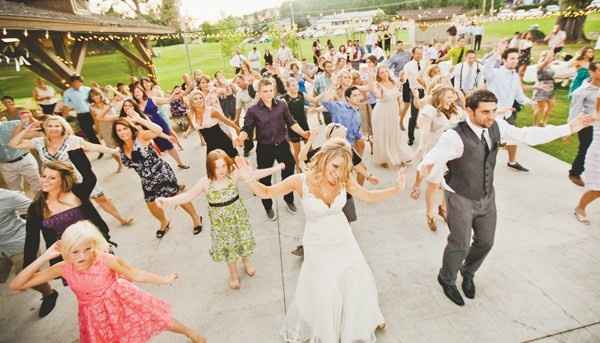 Flashmob...sorpresa allo sposo ed Invitati... - 1