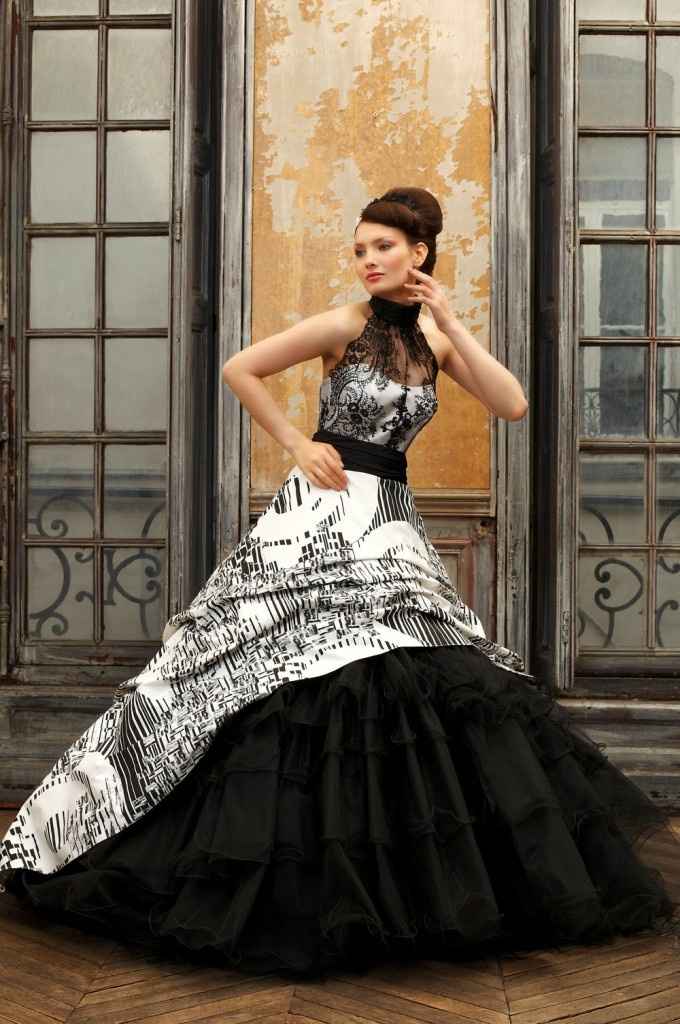 Abiti da sposa colorati tendenza 2019 - 11