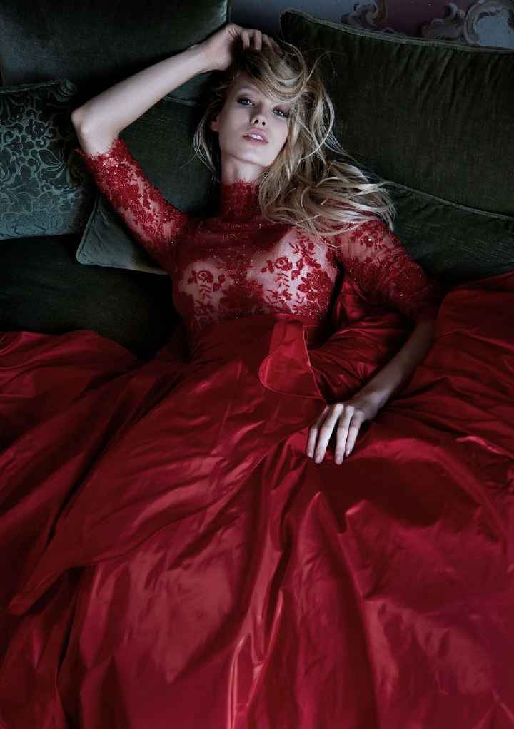 Abito da sposa in rosso - 3