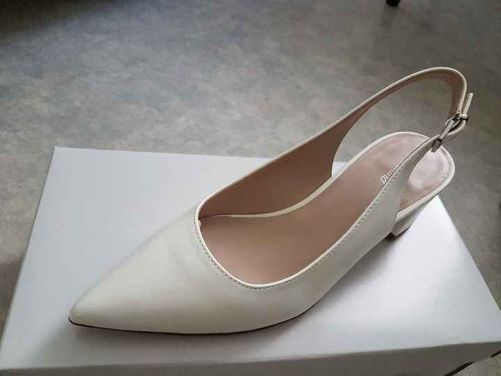 scarpe prese Aiuto? - 1