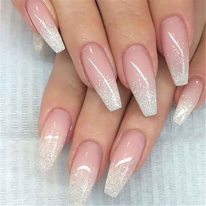 Che tipo di manicure?? - 4