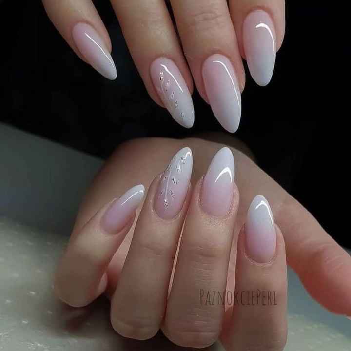 Che tipo di manicure?? - 7
