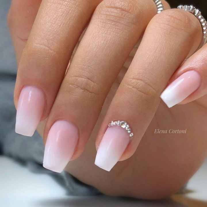 Che tipo di manicure?? - 8