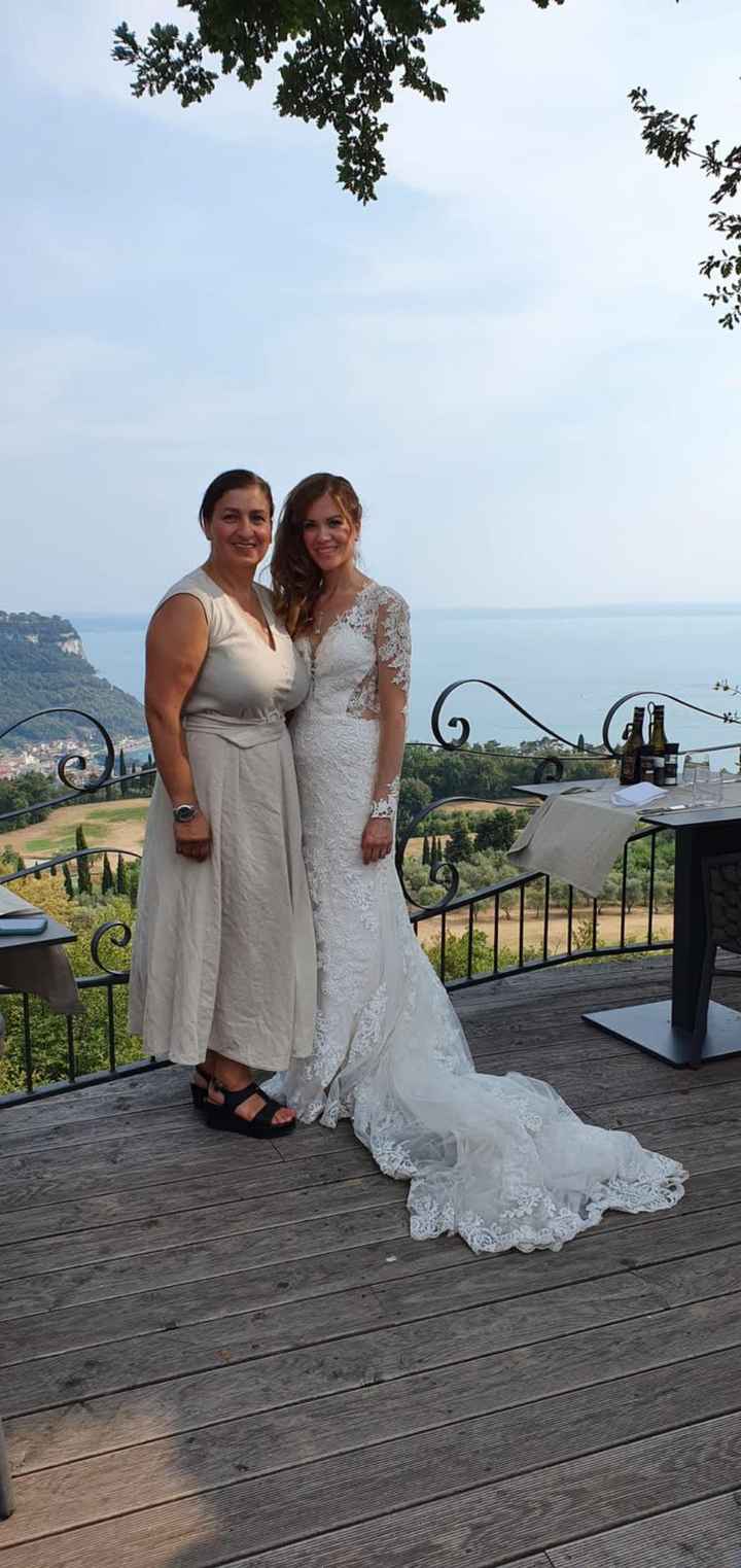 Conoscete questi Abiti?quale preferite?? - 1