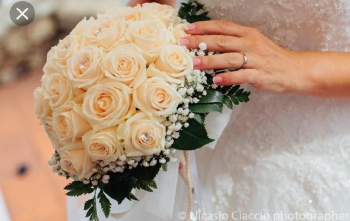 Il tuo bouquet nuziale: fiori bianchi o colorati? / Your Bridal Bouquet: Color or White Blooms? - 2