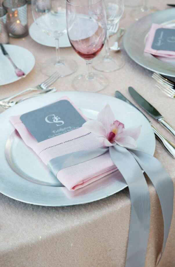 Mi fate vedere i segnatavolo? - 1