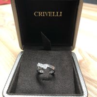 E ora mostraci una foto del tuo anello di fidanzamento! - 1