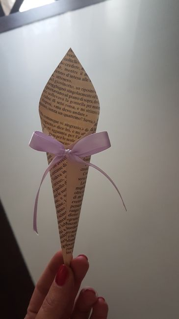 Idee su tema libri 12