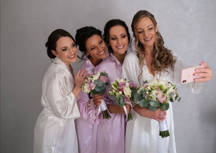 Finalmente le foto ufficiali😍 6