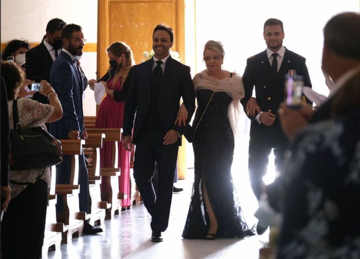 Finalmente le foto ufficiali😍 21