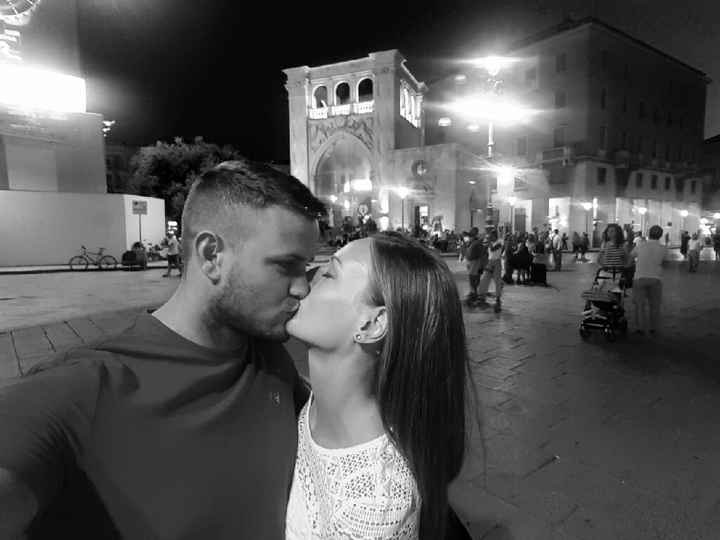 Giornata mondiale del bacio: condividete i baci con la vostra metà - 1