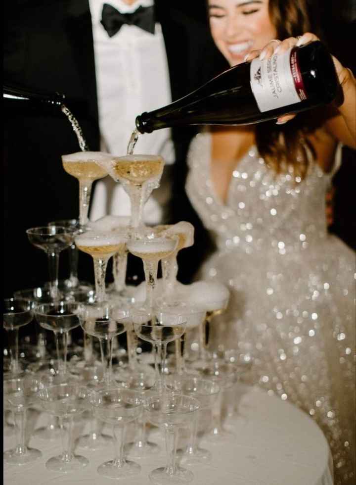 Champagne Tower 🍾 - 1