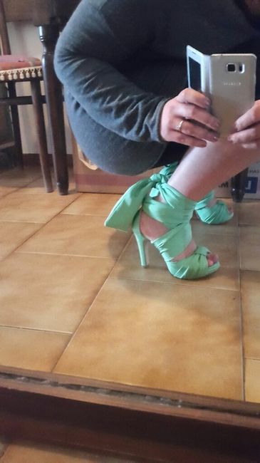 Scarpe verdi aiuto!!! - 1