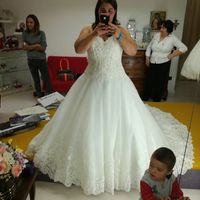 Sposa curvy un po' demoralizzata - 2