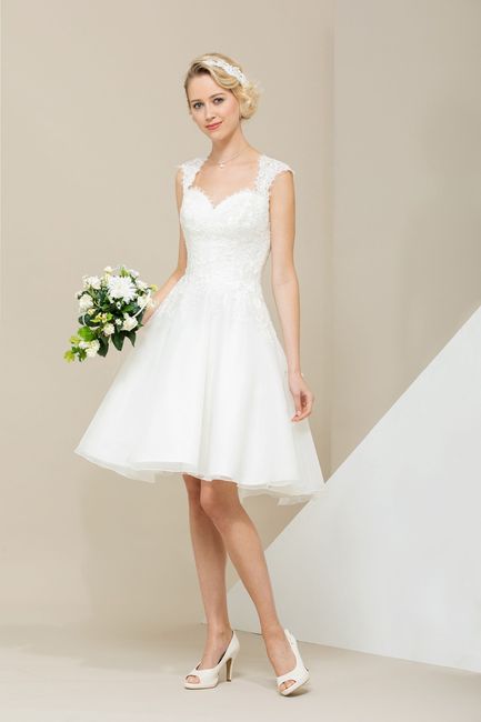 10 abiti da sposa corti della collezione 2019 9