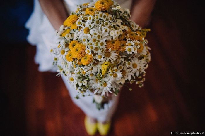 Giallo e grigio: come decorare le tue nozze con i due colori di tendenza del 2021 15
