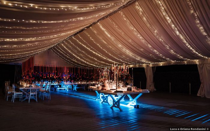 10 decorazioni luminose per creare un'atmosfera romantica alle nozze 9