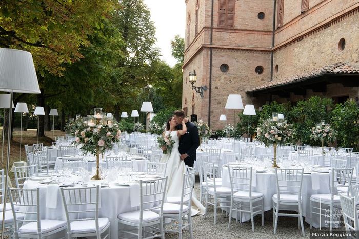 10 decorazioni luminose per creare un'atmosfera romantica alle nozze 11