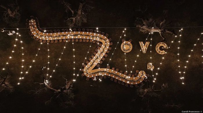 10 decorazioni luminose per creare un'atmosfera romantica alle nozze 1