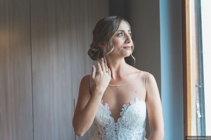 Acconciature da sposa per le orecchie a sventola: come coprirle o valorizzarle! - 4