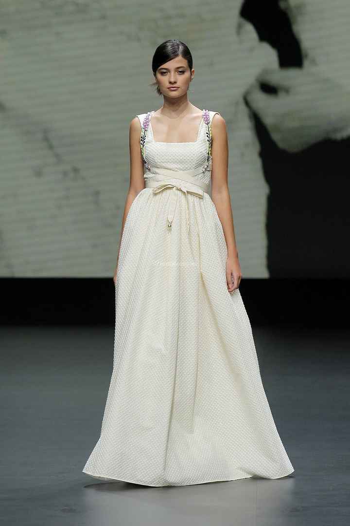 Poesie Sposa: la sfilata alla Valmont Barcelona Bridal Fashion Week - 2
