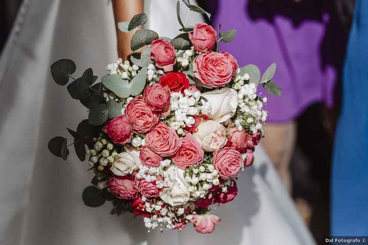 Bouquet: trova l'intruso - 2