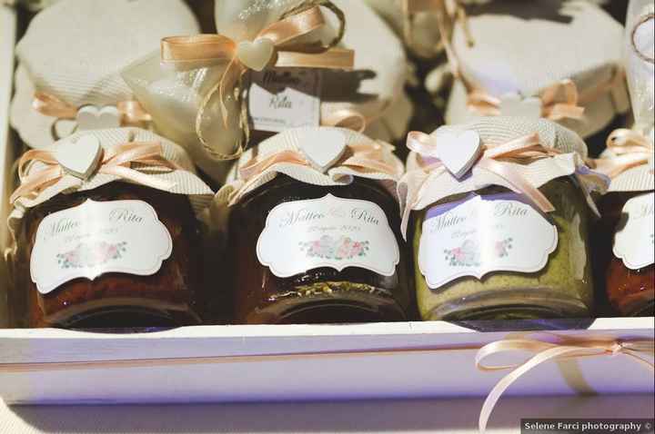 Bomboniere: trova l'intruso - 2