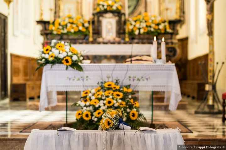 Giallo e grigio: come decorare le tue nozze con i due colori di tendenza del 2021 - 5